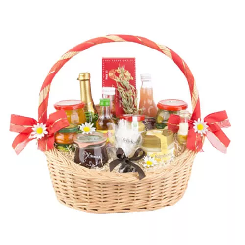 Finest Gourmet Sparkling Wine Gift Basket